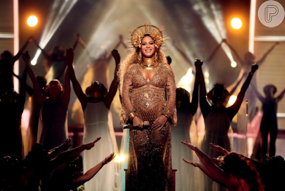 Beyoncé manteve a discrição após o nascimento dos filhos gêmeos, Sir Carter e Rumi