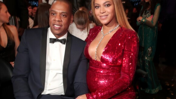 Beyoncé exibe pela primeira vez foto com filhos gêmeos: 'Sir Carter e Rumi'