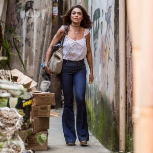 Bibi (Juliana Paes) sairá definitivamente do morro e ficará escondida em um barraco com o marido após a segunda fuga de Rubinho (Emilio Dantas) na novela 'A Força do Querer'