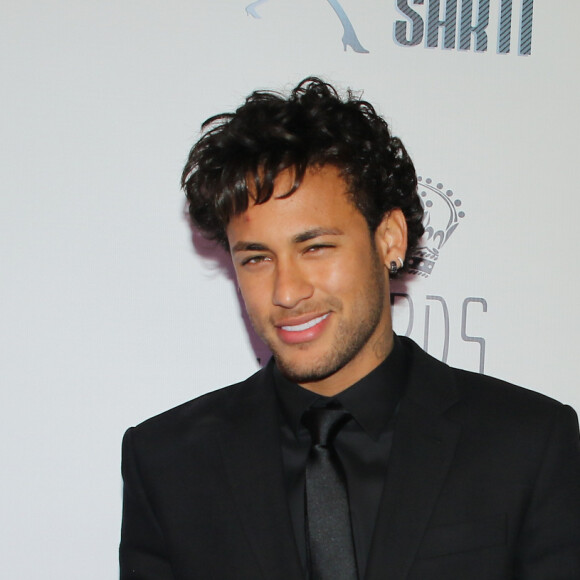 Neymar elegeu seus olhos como a parte mais bonita de seu corpo: 'A famosa piscina de favela'