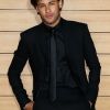 Neymar fica a tarde inteira na fisioterapia: 'Tentando chegar aos 100%'