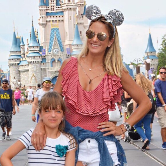Ticiane Pinheiro está passeando na Disney com a filha, Rafaella Justus