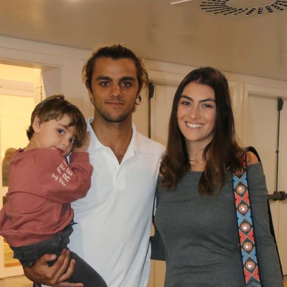 Felipe Simas e Mariana Uhlmann também são pais de Joaquim, de 3 anos