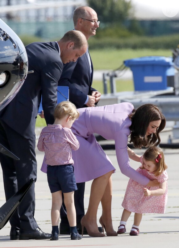 Filha de William e Kate Middleton, princesa Charlotte fez birra e levou uma bronca da mãe