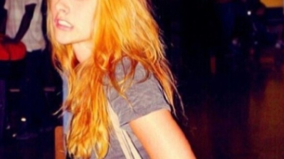 Kristen Stewart pinta o cabelo de laranja para seu novo filme, 'American Ultra'