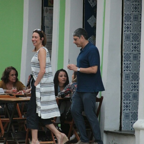 William Bonner e Natasha Dantas almoçaram em um restaurante do Rio neste sábado, 22 de julho de 2017