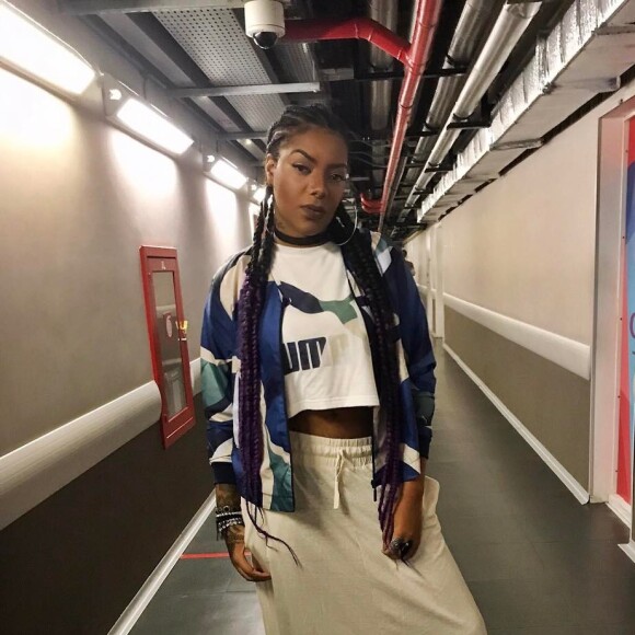 Ludmilla tem um Porsche avaliado em R$ 400 mil