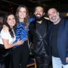 Juliana Didone comemorou a estreia da novela 'Belaventura' ao lado de Marcella Muniz e André Mattos