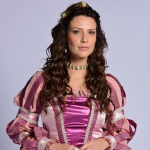 Atualmente, Camila Rodrigues vive a personagem Carmona em 'Belaventura'