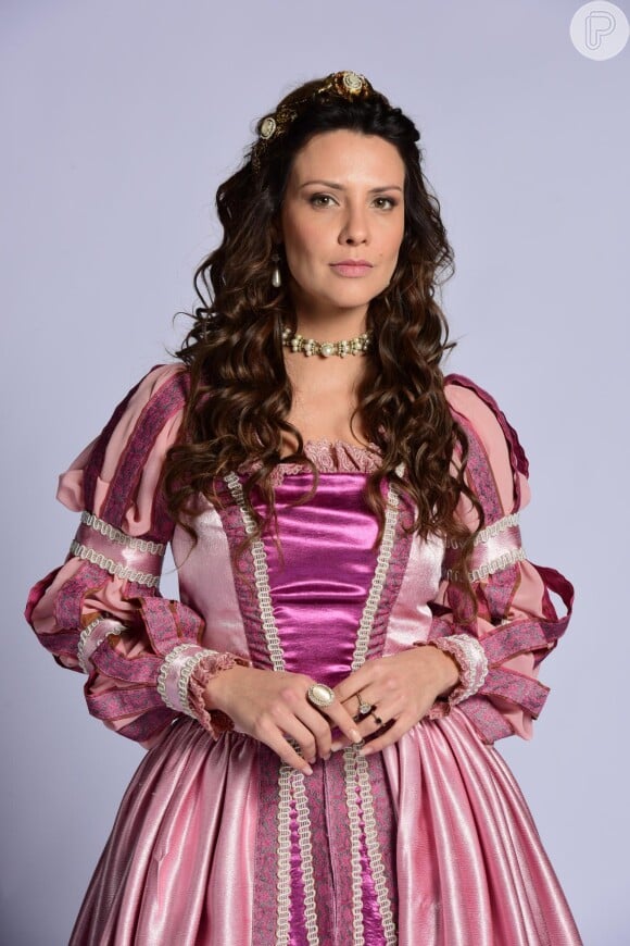 Atualmente, Camila Rodrigues vive a personagem Carmona em 'Belaventura'
