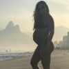 Andressa Suita confessou que estava com saudades da gravidez, em seu Instagram, na última quinta-feira, 27 de julho de 2017