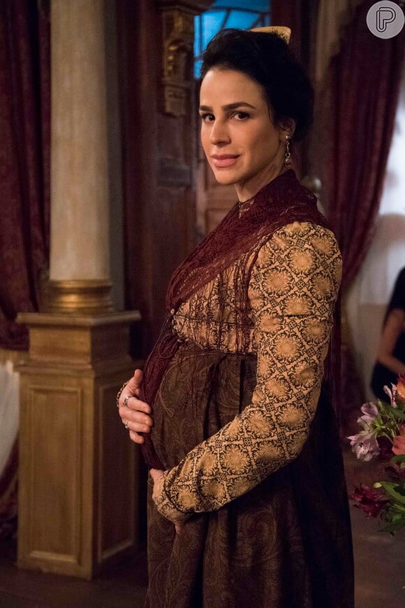 Benedita (Larissa Bracher), irmã de Domitila (Agatha Moreira), aparece grávida também do príncipe, na novela 'Novo Mundo'