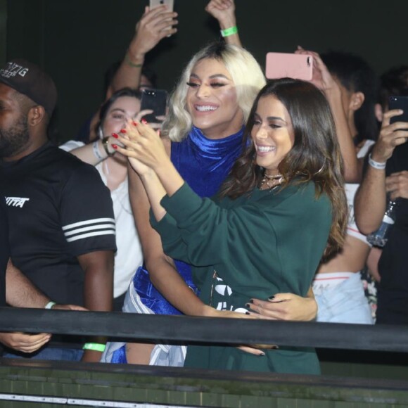 Anitta lançou a festa 'Combatchy' ao lado de Pabllo Vittar