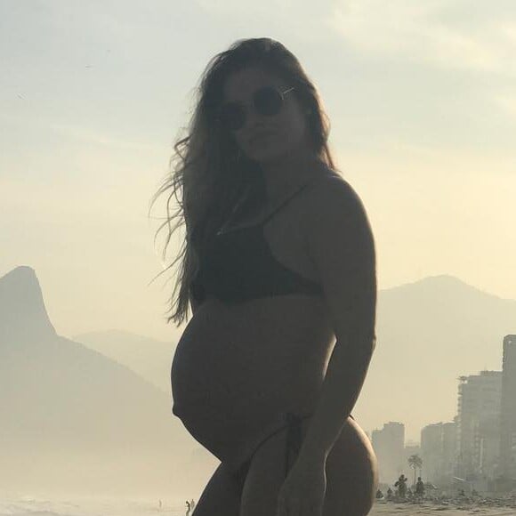 Andressa Suita sentiu saudades de quando estava grávida e o marido, Gusttavo Lima, respondeu: 'Bora então fazer outro. Deixa comigo!'