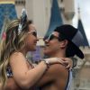 Larissa Manoela e Thomaz Costa são namorados e dele a atriz ganhou anel de compromisso de R$ 1.200