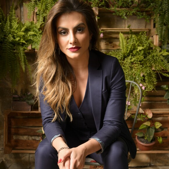 'Eu fico com vontade de tomar uma pílula para dormir e só acordar quando a polêmica já for outra', afirmou Cleo Pires