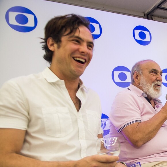 Lima Duarte interpreta o pai de Clara (Bianca Bin), na novela 'O Outro Lado do Paraíso'