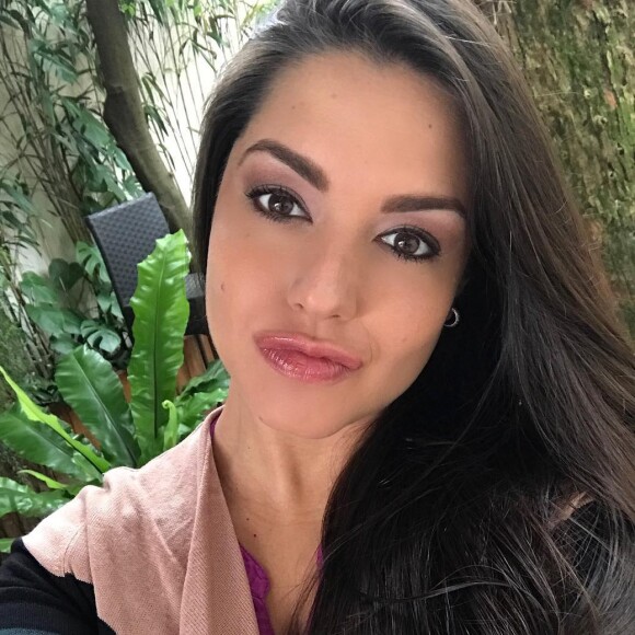 Thais Fersoza falou sobre a alimentação da filha, Melinda, de 1 ano