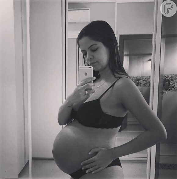 Maria Cecília, da dupla com Rodolfo, anunciou a gravidez em novembro de 2016