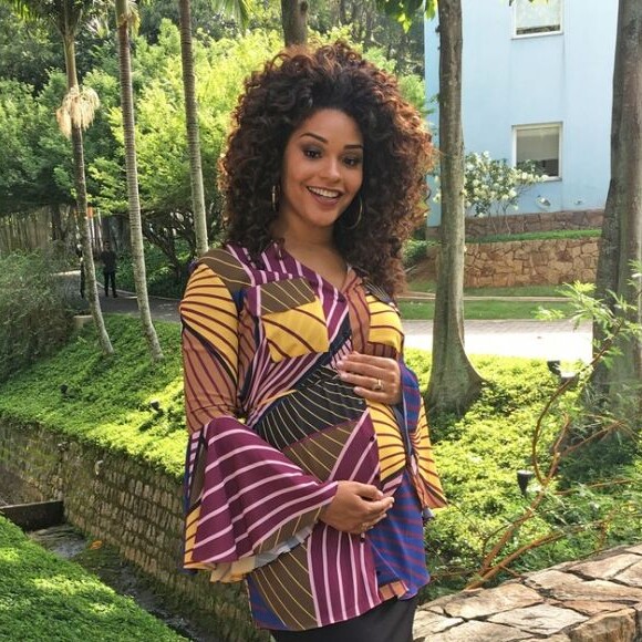 Juliana Alves às vezes tem vontade de comer doces: 'Mas tento me controlar'