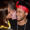 Neymar usou as redes sociais para mandar parabéns atrasado para a ex-namorada