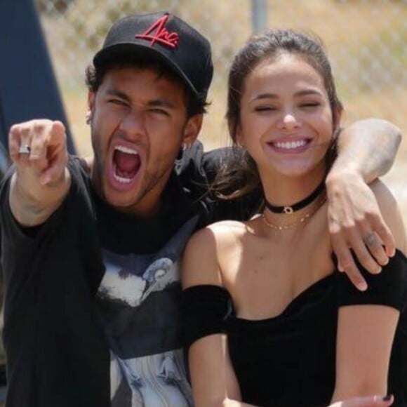 Neymar parabeniza ex-namorada Bruna Marquezine por aniversário neste sábado, dia 05 de agosto de 2017