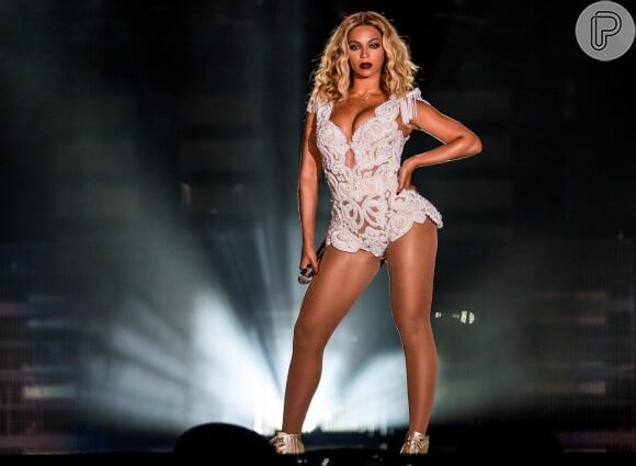 Beyoncé já exibe boa forma após dar à luz