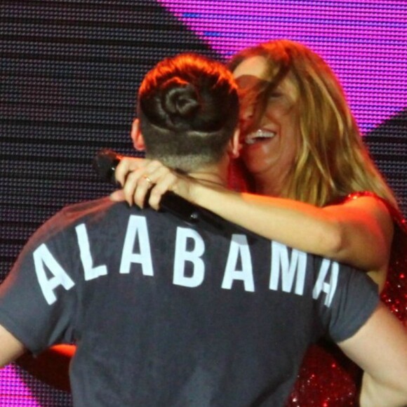 Ivete Sangalo usou sapatilha para clipe com Wesley Safadão