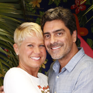 Xuxa e o namorado, Junno Andrade, também se jogaram na nova música de Ivete, amiga da apresentadora