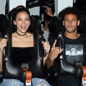 No Instagram, Neymar desejou parabéns para Bruna Marquezine por seu aniversário de 22 anos