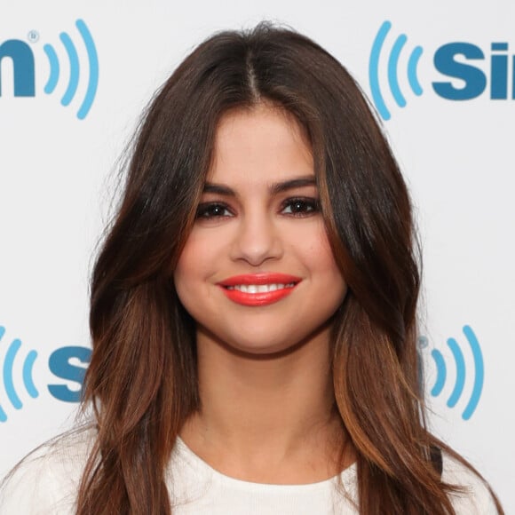 Selena Gomez apoiou o ex-namorado Justin Bieber após cantor cancelar turnê