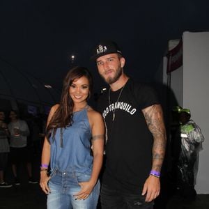 Carol Nakamura e Aislan Lotici anunciaram noivado em fevereiro de 2017