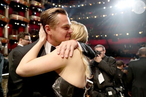 Leonardo DiCaprio afirmou que sua conecção com Kate Winslet é genuína: 'Nossa química aconteceu naturalmente'