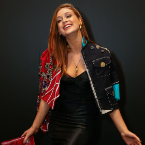 O clipe 'Paradinha' já caiu nas graças da atriz Marina Ruy Barbosa, que foi filmada dançando a coreografia de Anitta