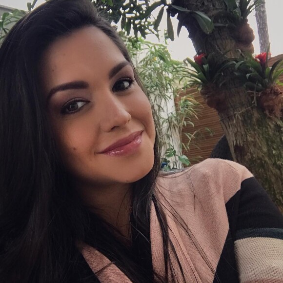 Thais Fersoza cobriu Michel Teló de elogios neste Dia dos Pais: 'Que exemplo que você é. Tenho muito, muito, muito orgulho de você!' 