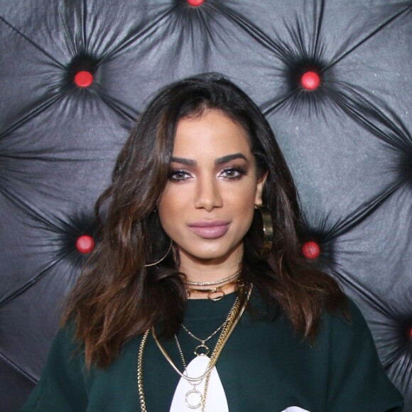Anitta assumiu namoro com empresário Thiago Magalhães em julho de 2017