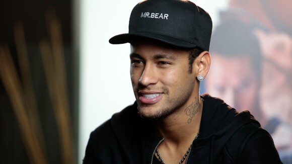 Neymar estrela campanha de cerveja e marca concorrente recorre a Conar. Entenda!