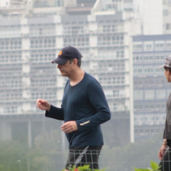 O apresentador William Bonner mantém a forma com exercícios físicos