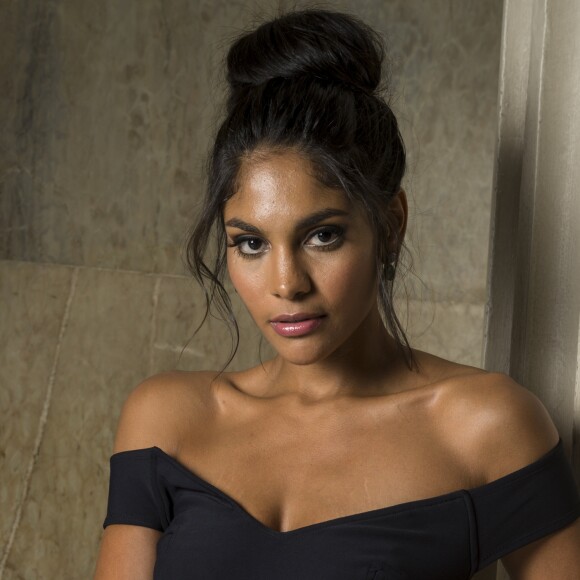 Barbara Reis emagreceu 13kg com dieta de 500 calorias para 'Os Dias Eram Assim'
