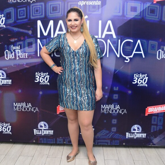 Marília Mendonça é zoada por mãe, Ruth, ao correr: 'Disse que ia chamar polícia'