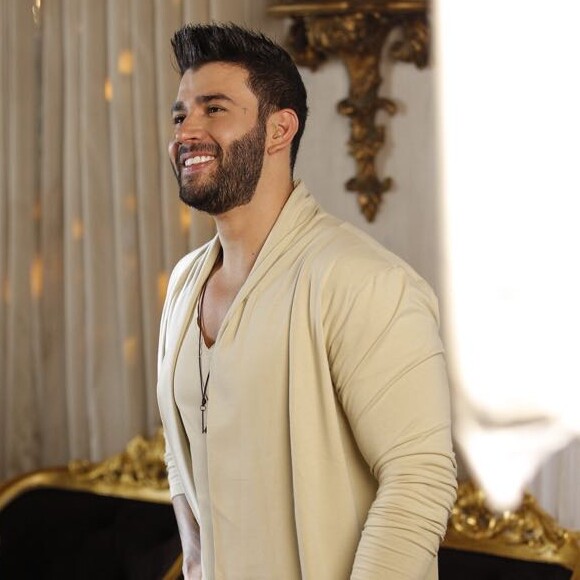 Gusttavo Lima gravou o clipe de 'Eu Vou Te Buscar' no começo da semana