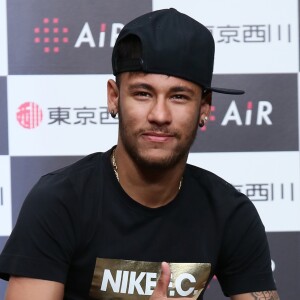 Solteiro desde que terminou namoro com Bruna Marquezine, Neymar pretende se casar e ter mais filhos