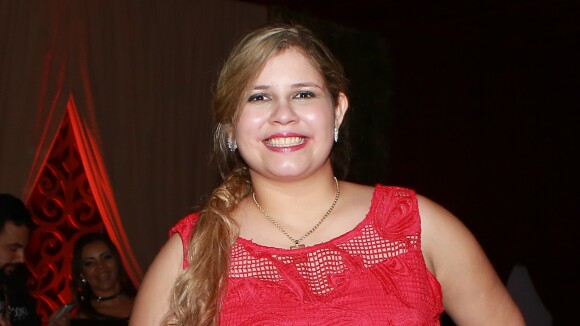 Marília Mendonça, solteira após terminar noivado, nega sofrência: 'Mais livre'