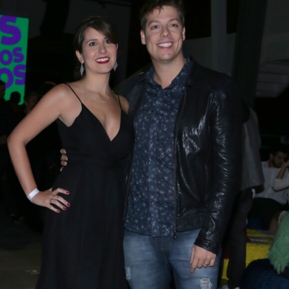 Fábio Porchat e Nataly Mega vão se casar em novembro