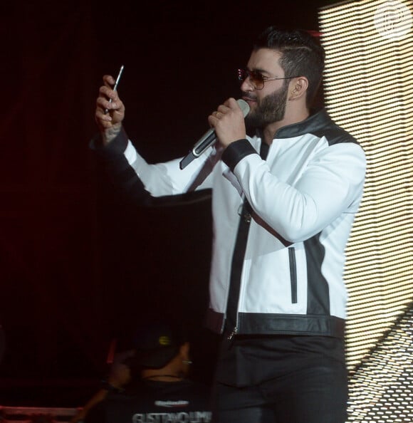 Gusttavo Lima cantou na 62ª Festa do Peão de Barretos, em São Paulo, na madrugada deste domingo, 27 de agosto de 2017