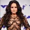 Demi Lovato caprichou na transparência para o MTV Video Music Awards, realizado na Califórnia neste domingo, 27 de agosto de 2017