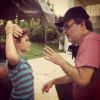 Filho de Fábio Assunção, João conversa com o cineasta José Eduardo Belmonte