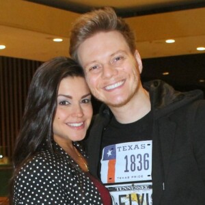 Michel Teló pretende ter mais filhos com a mulher, Thais Fersoza