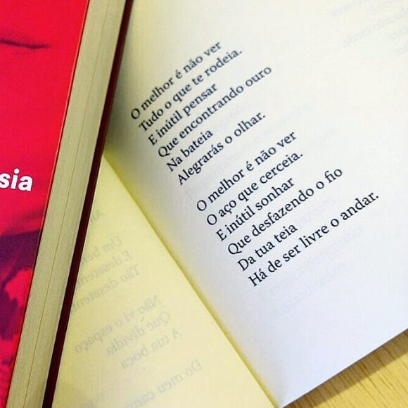 Marina Ruy Barbosa mostrou um dos poemas que estará em seu livro, 'Inspirações'