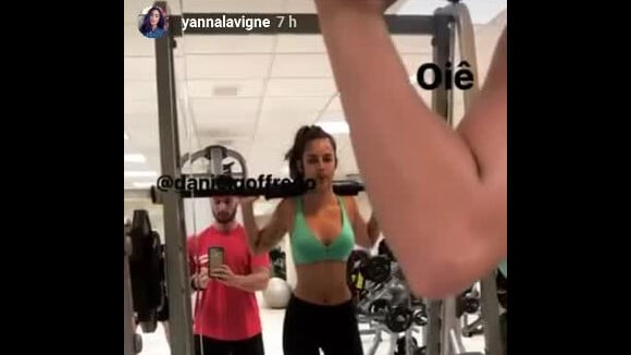 Yanna Lavigne retoma malhação após dar à luz Madalena e mostra treino em vídeo nesta sexta-feira, dia 08 de setembro de 2017